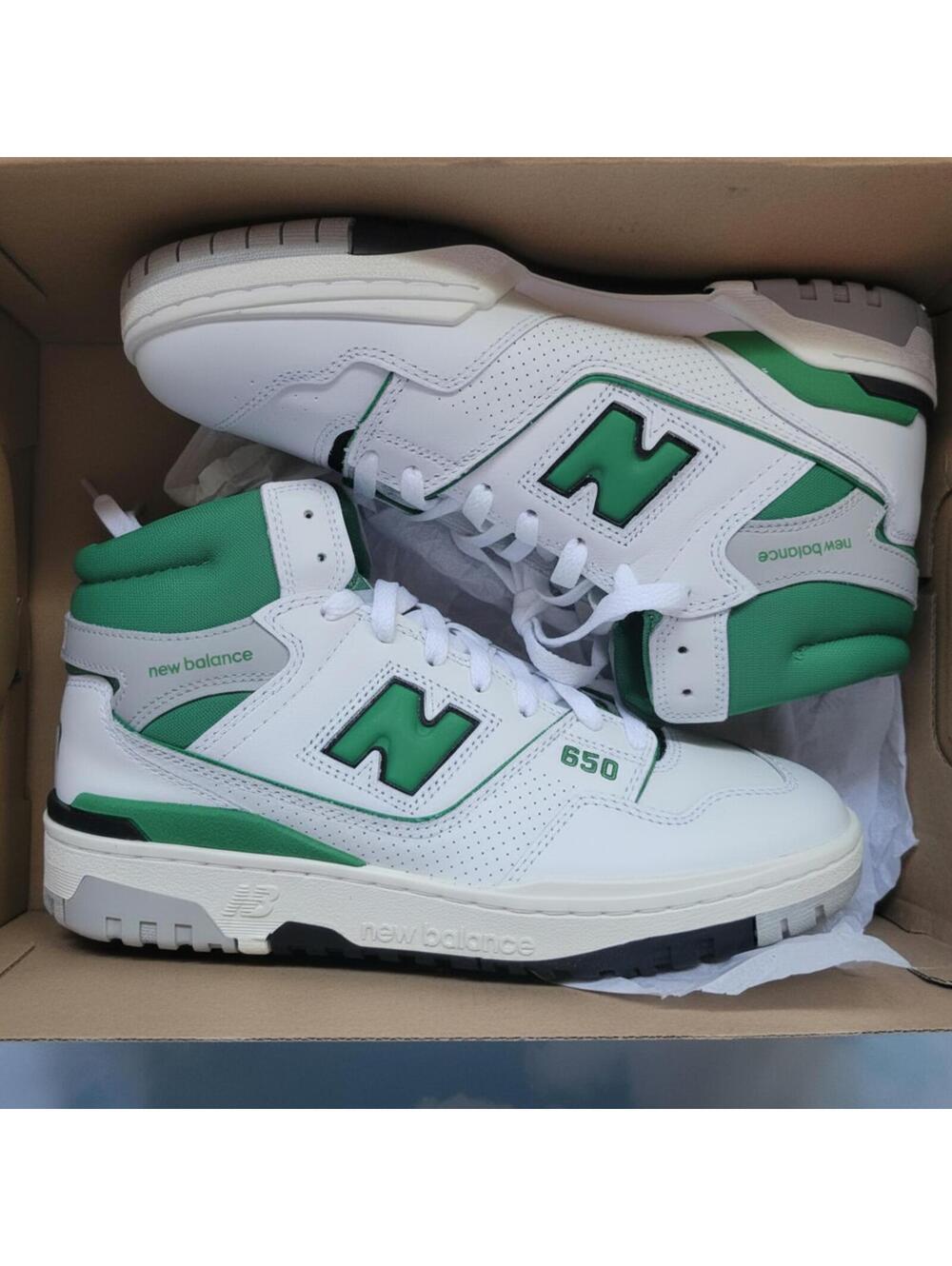 Mens Size 8, New Balance 650 White/Green, New In Box